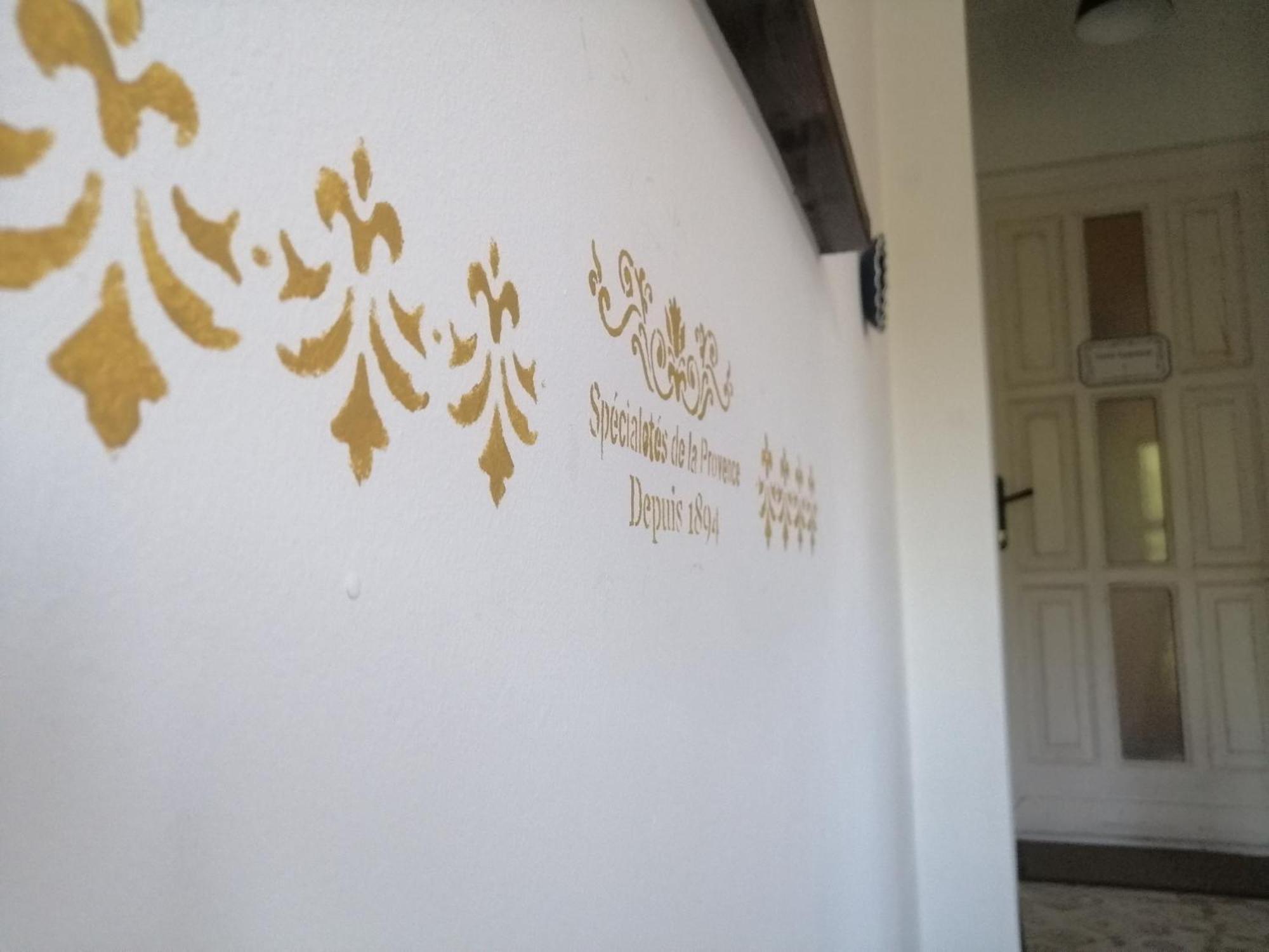Kuria Apartman With Private Jacuzzi And Pool بودابست المظهر الخارجي الصورة